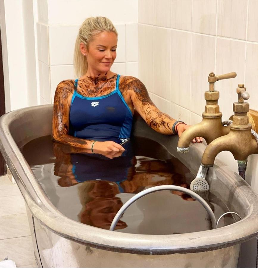 Windsor Spa Hotel カルロヴィ・ヴァリ エクステリア 写真